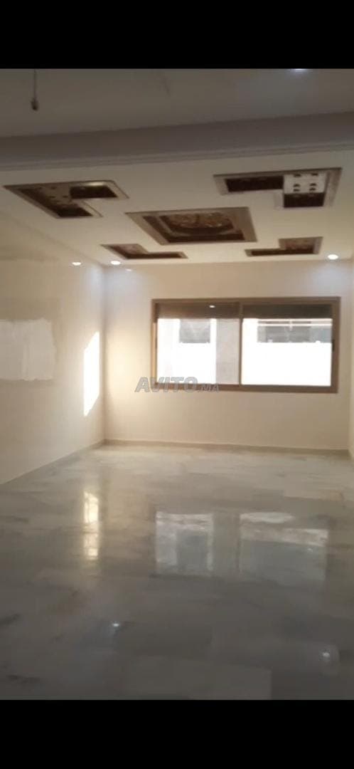 شقة جديدة للبيع – ميدان السباق، فاس