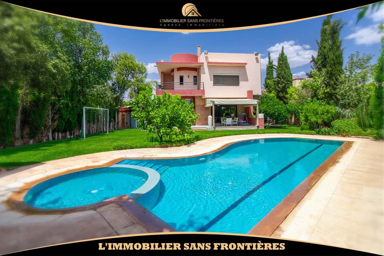 Villa meublée à vendre à Targa, 830 m², Marrakech