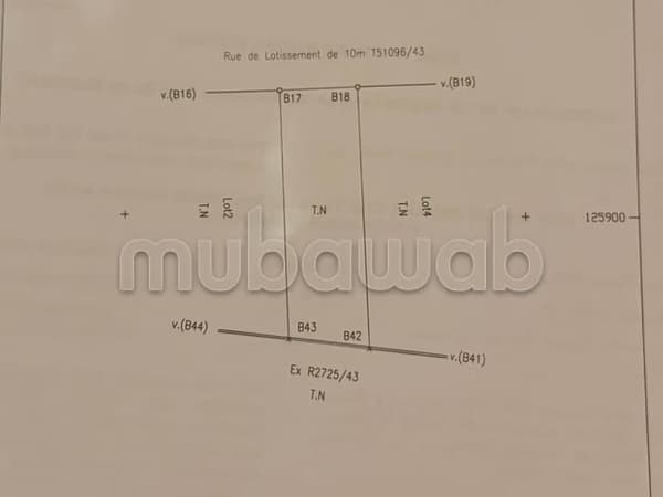 Beau terrain à la vente à Ennakhil Palmeraie. Superficie 322 m²