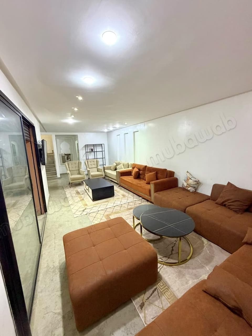 Duplex in vendita a Guéliz. Superficie totale 129 m². Residenza con portiere, climatizzazione…