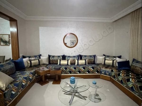 Bel appartement à vendre à El Manzeh 3 chambres agréables. Meublé