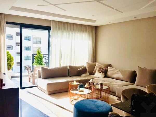 Wohnung mit 101 m² zu vermieten in Casablanca Maarif Extension