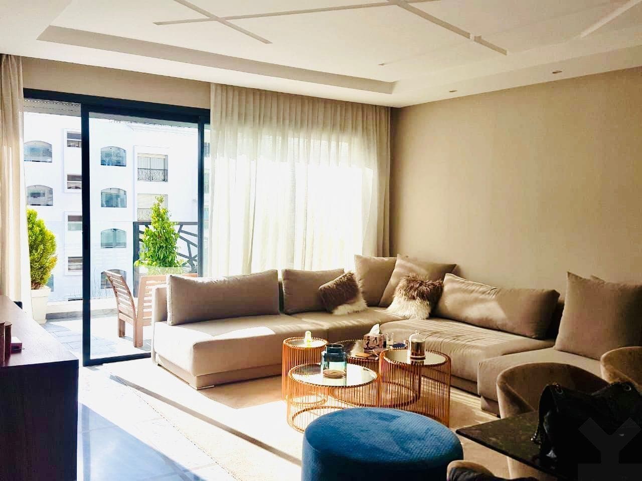 Appartamento di 101 m² in affitto a Casablanca Maarif Extension