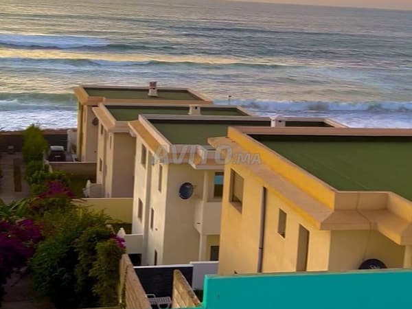 8 VILLAS en Vilagiature A Vendre