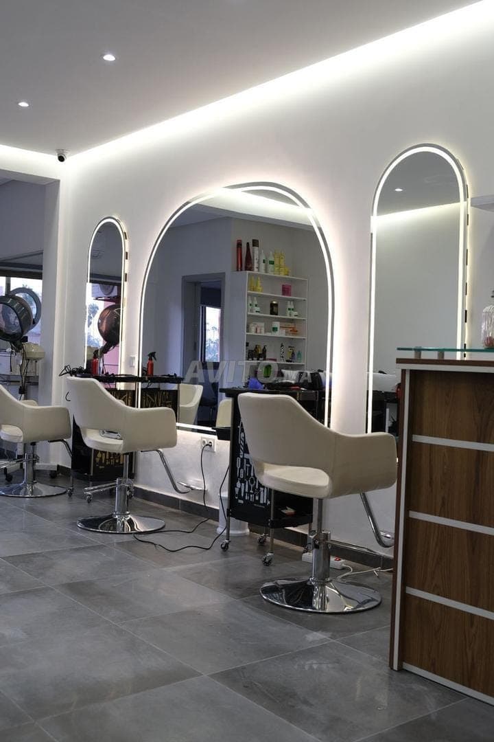 🌟 SE VENDE – Centro de Belleza Guéliz