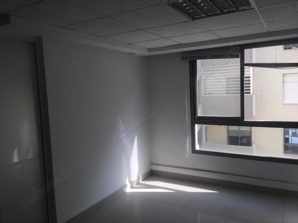 Plateau de Bureau à louer sur Bd de La CORNICHE