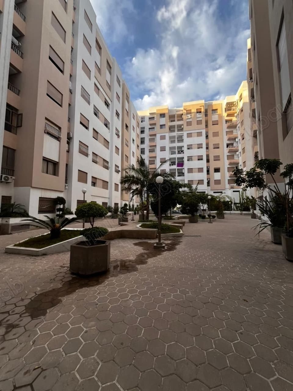 Location d'un appartement à Marjane. 2 belles chambres. Meublé