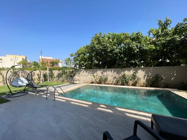 Splendide villa à la location longue durée meublée sur la Route de Tahanaout