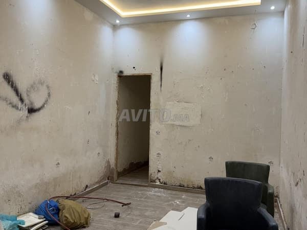 Local comercial en alquiler con contrato en Abwab Gueliz 4500 buen precio