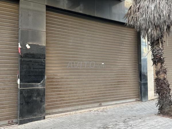 Shop for rent Oulfa opposite KFC