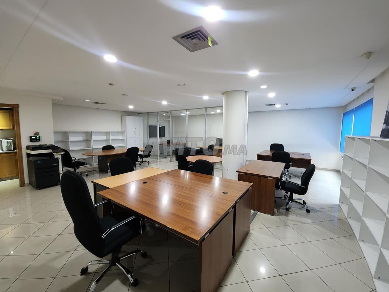 Plateau bureau équipé à louer à Abdelmoumen Casa