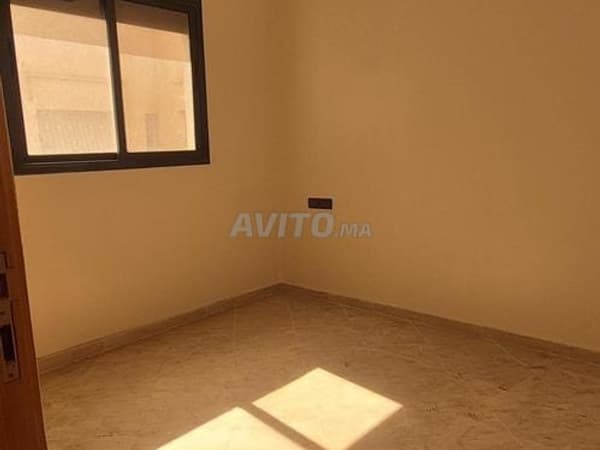 Appartement te koop in Janan El Matar, geïsoleerd trappenhuis, in aanmerking voor steun