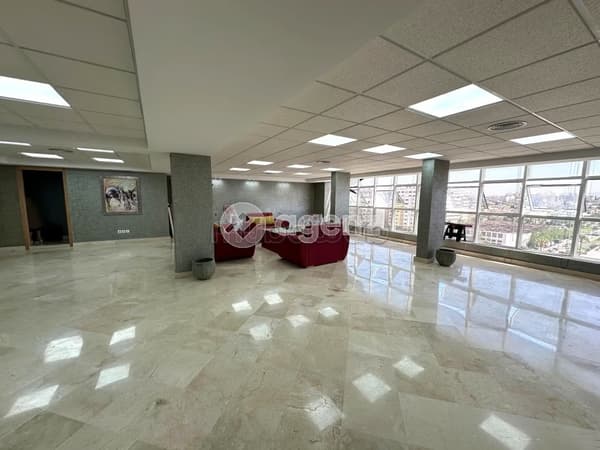 Büro zu vermieten 123 m² Administratif Tanger