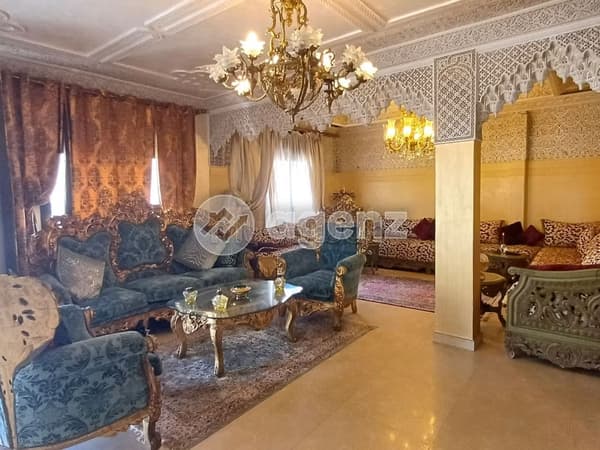 Duplex à vendre 261 m², 3 chambres Les Hôpitaux Casablanca