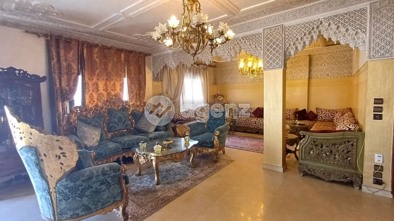 Duplex à vendre 261 m², 3 chambres Les Hôpitaux Casablanca