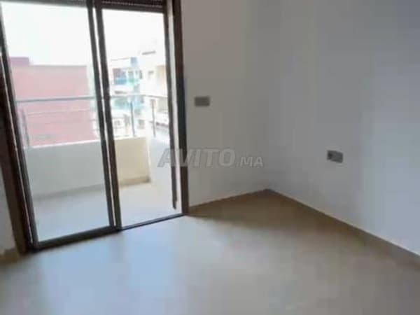 Apartment for rent on Avenue de l'Armée Royale