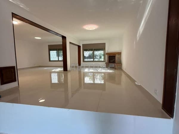 TRIPLEX A LOUER À QURTIER EL MANAR