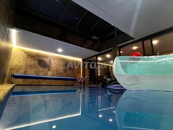 Luxe Gemeubileerde Villa te Huur met Zwembad