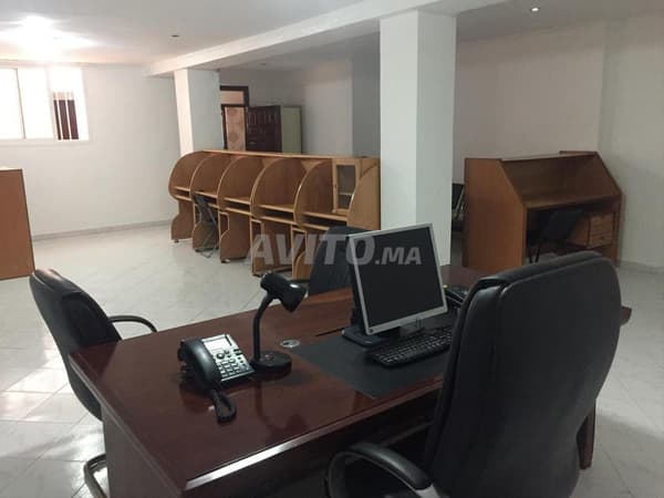 شقة سكنية مع قاعة كبيرة