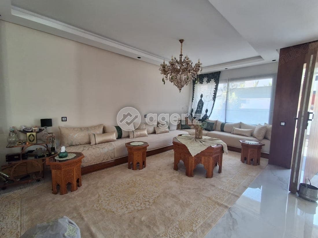 Villa à vendre 213 m², 5 chambres Sidi Yahya Zaer Skhirate Témara