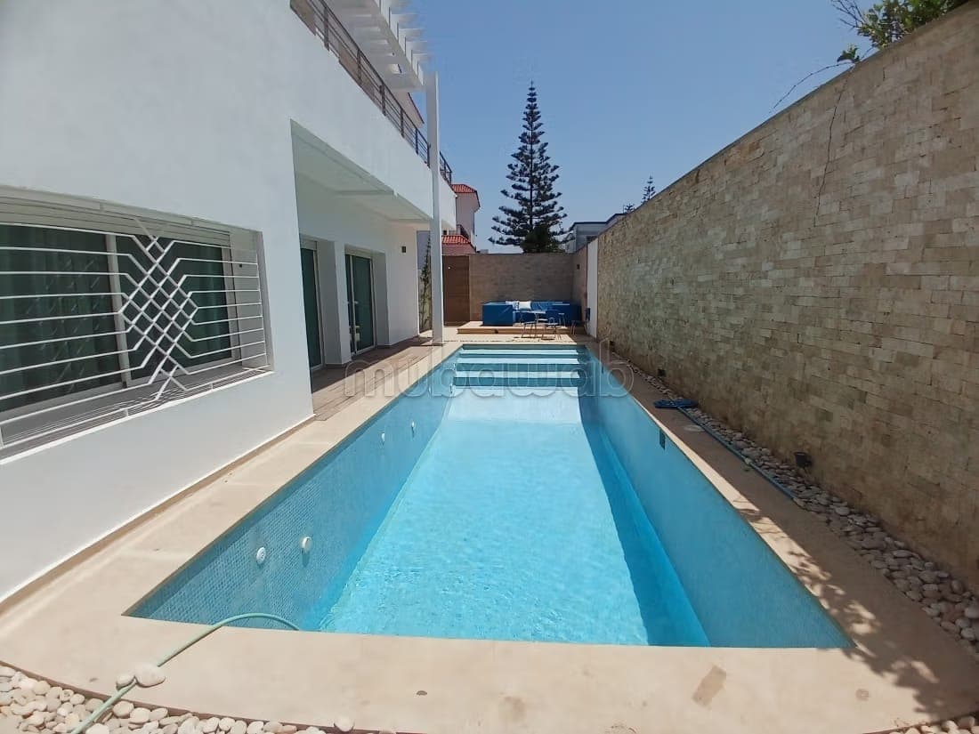Une magnifique villa meublée à louer