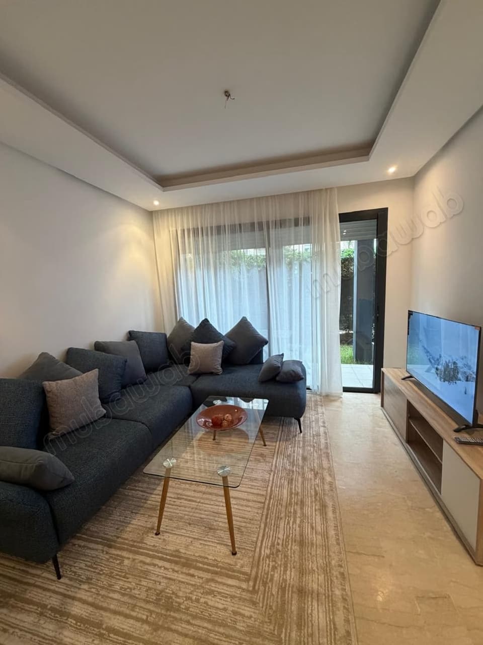 Muy bonito apartamento en alquiler en prestigia Riyad. 1 Pieza. Ascensor y plazas de…