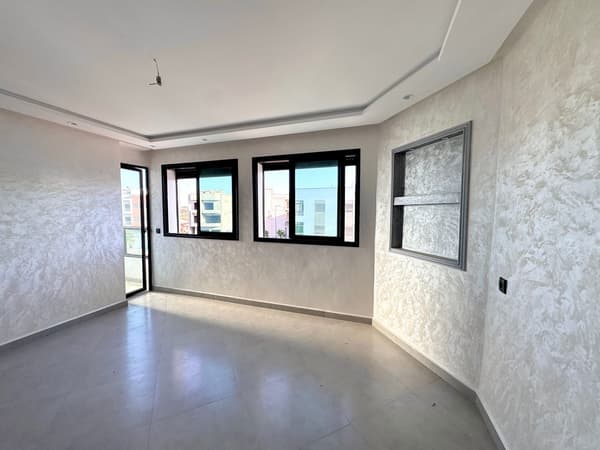 Appartement 64 m² à vendre à Dar Bouazza Ben Abid