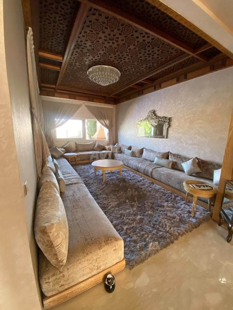 Villa avec piscine à louer – El Mansouria