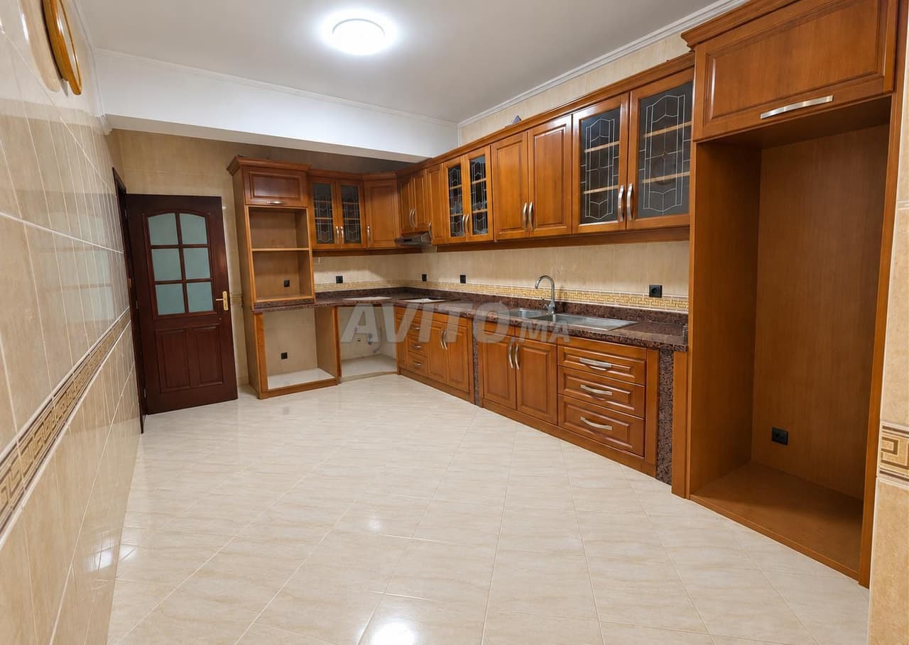 130 m² APARTMENT IN TANGIER - BRANES