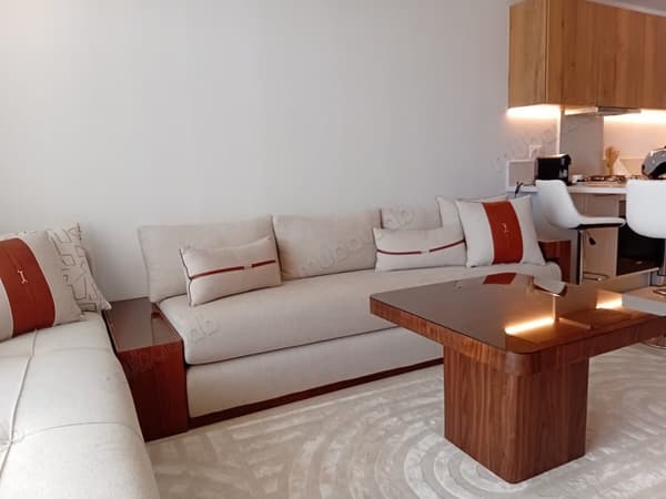 Appartement 1 CH à Louer à CFC