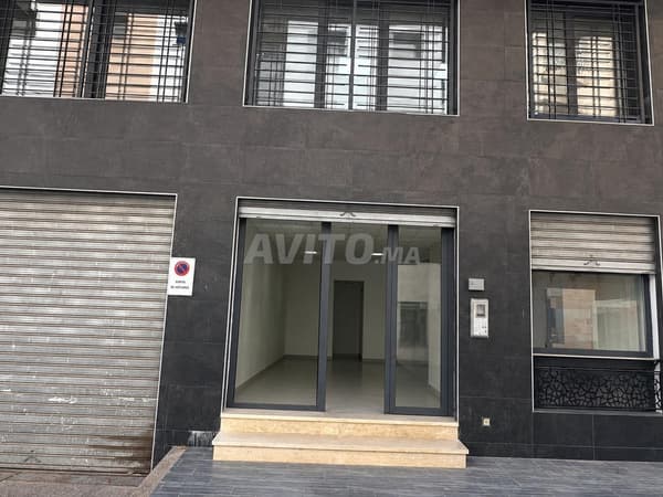 Local comercial en venta. محل تجاري للبيع
