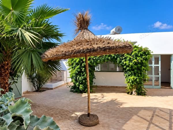 Maison de charme avec patio et jacuzzi