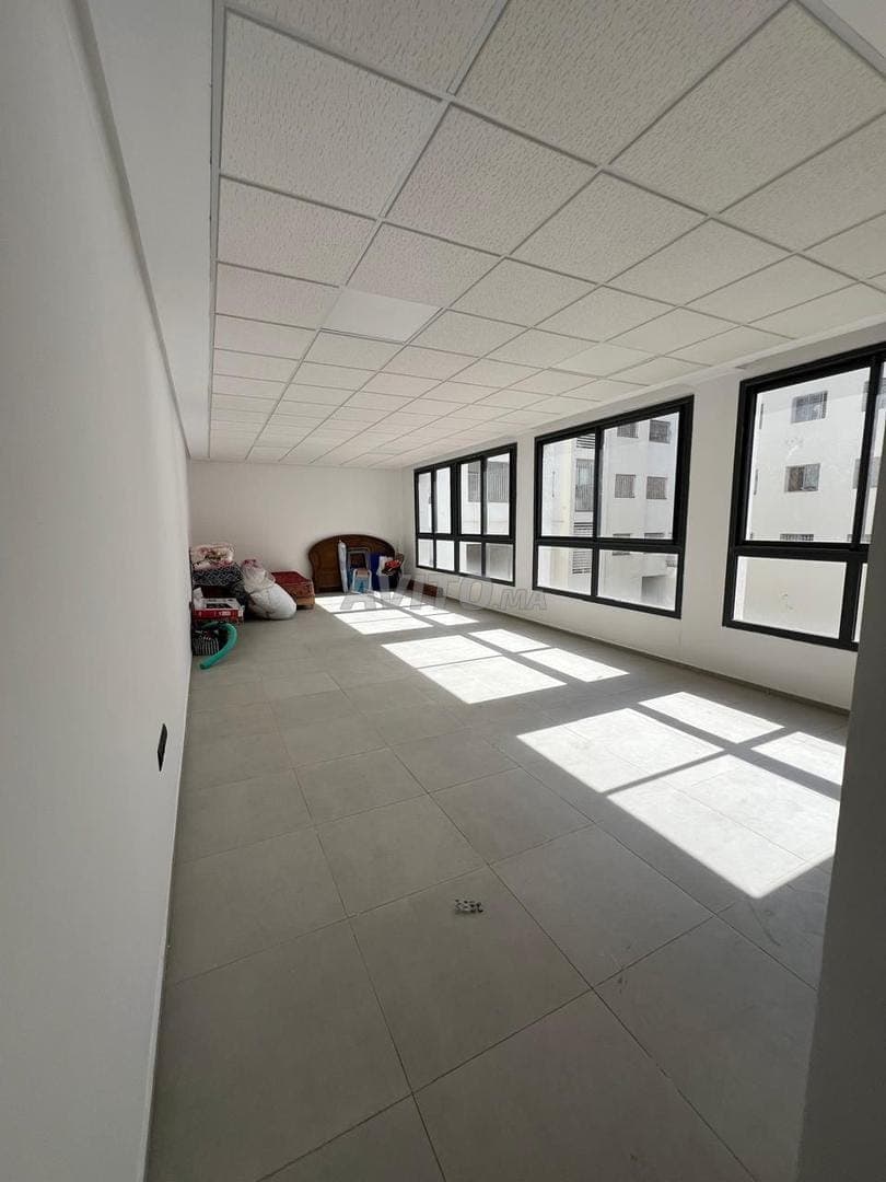 Office for rent in Temara, rue Tarik Ibn Ziad