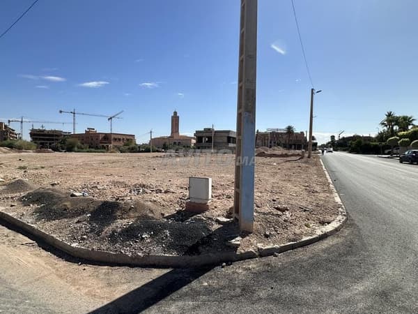 Lot villa à côté de Jamaa Aicha et Akdital