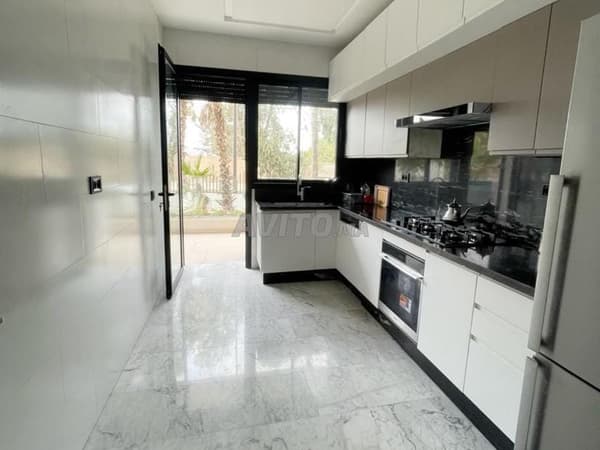 Appartement te huur in Les Orchidées