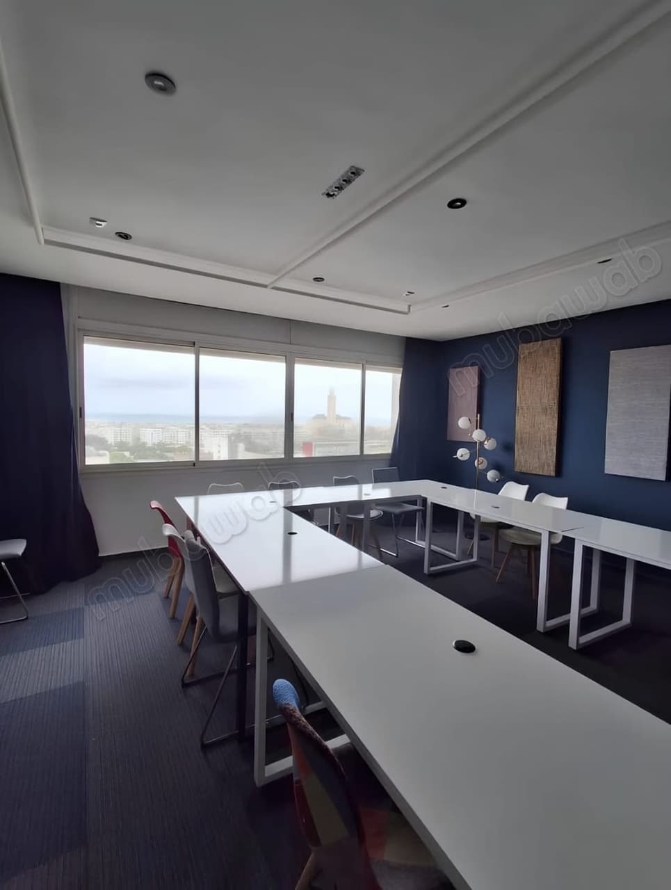 Büro zu vermieten Bd Anfa mit Panoramablick
