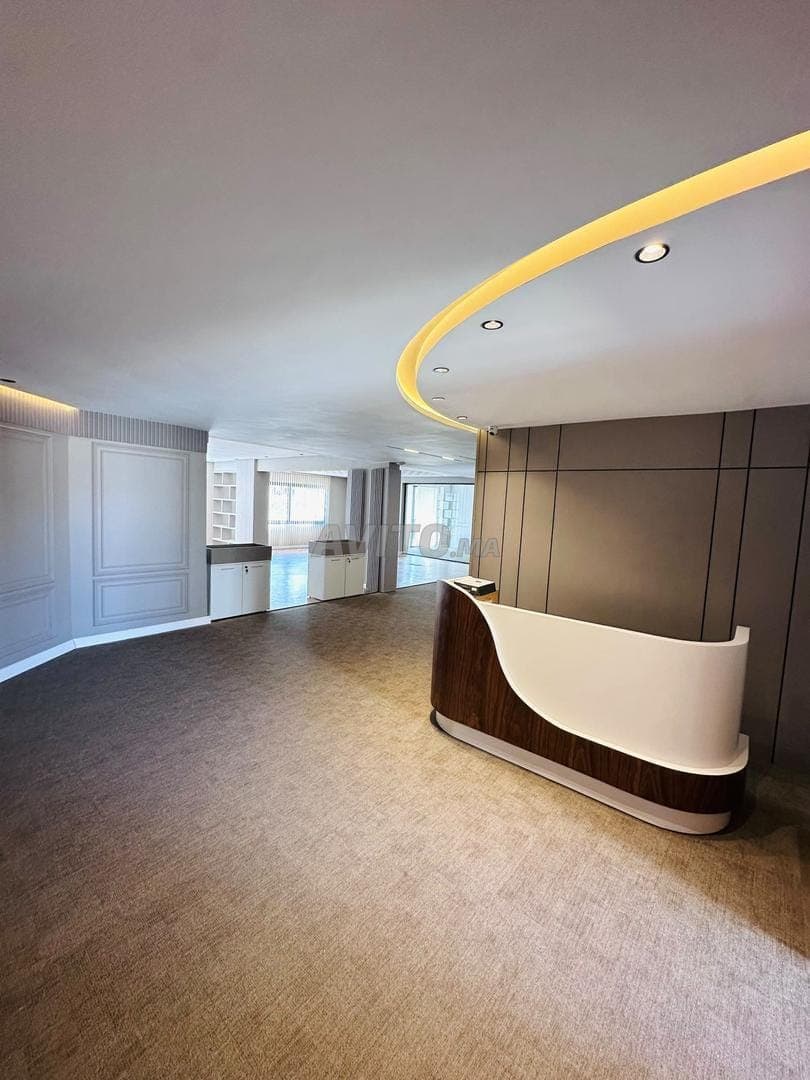 Bureau luxueux à louer 225 m²