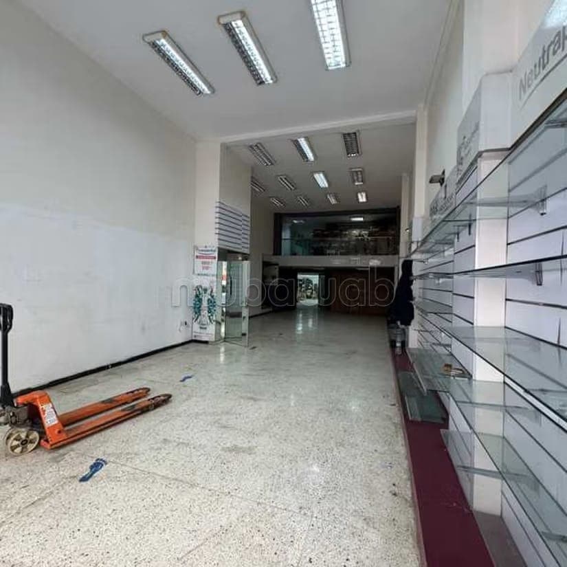 Commercieel pand te huur van 258.0 m² in Casablanca, Bourgogne Sidi Belyout