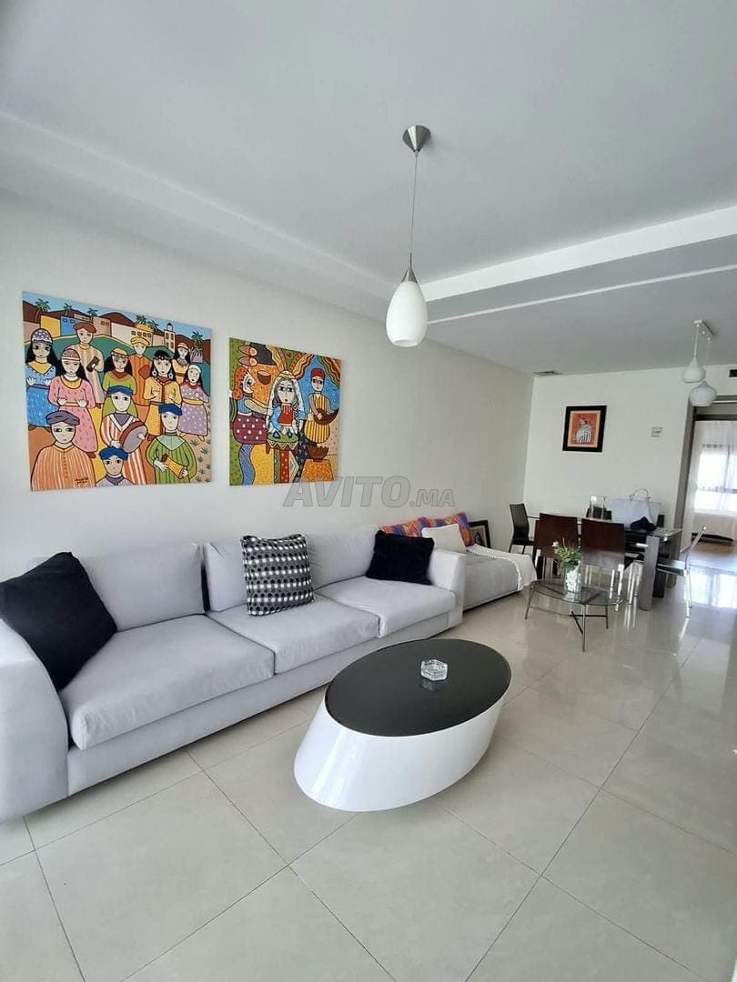APPARTEMENT MEUBLÉ 2 CHAMBRES À RACINE