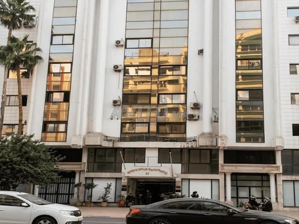 BUREAUX à Louer-Vendre 27 bd Zerktouni Casablanca