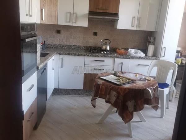 Zu verkaufen – WOHNUNG 120 m²
