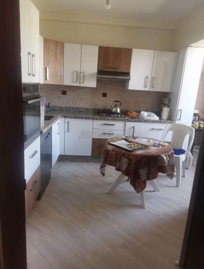 À vendre – APPARTEMENT 120 m carré