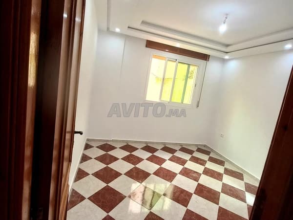 Wohnung mit Terrasse, 118 m², Titel: Erklärung, komplett, Aufzug, Hausverwaltung