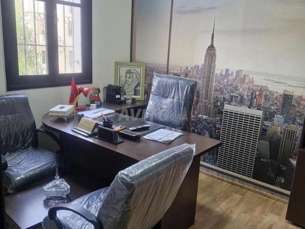 Bureau à louer à Sidi Maarouf