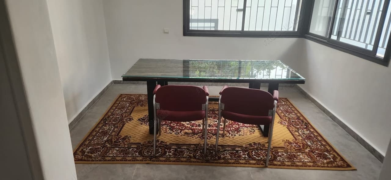 Villa 400m quartier résidence Hassan