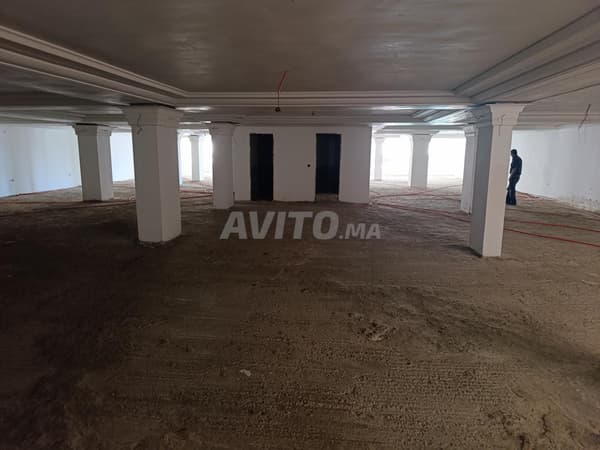 Vente ou location magasin plein centre ville 1000m²