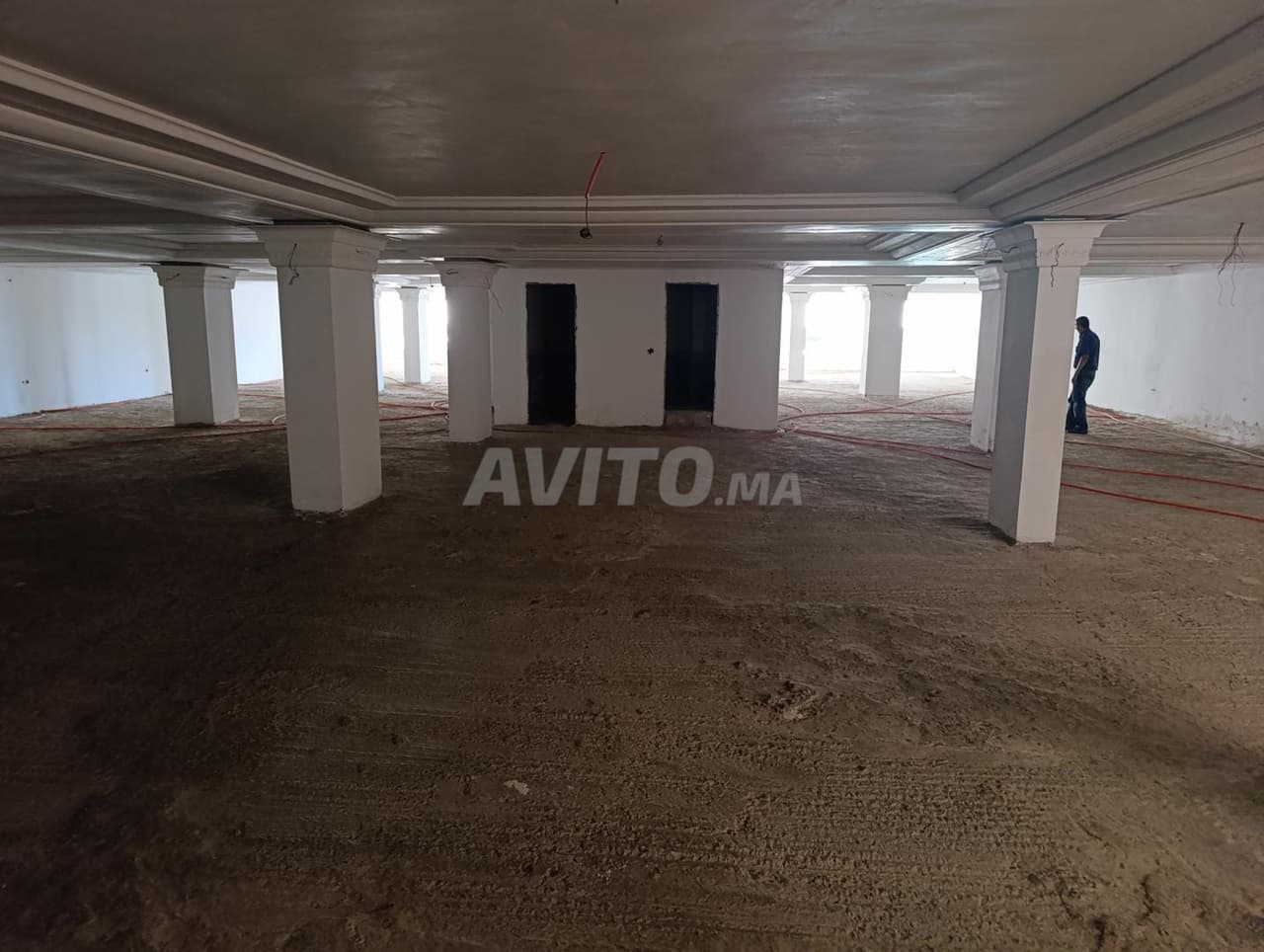 Vente ou location magasin plein centre ville 1000m²