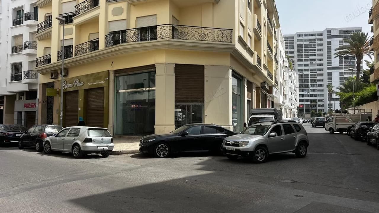 للإيجار محل تجاري 150م2