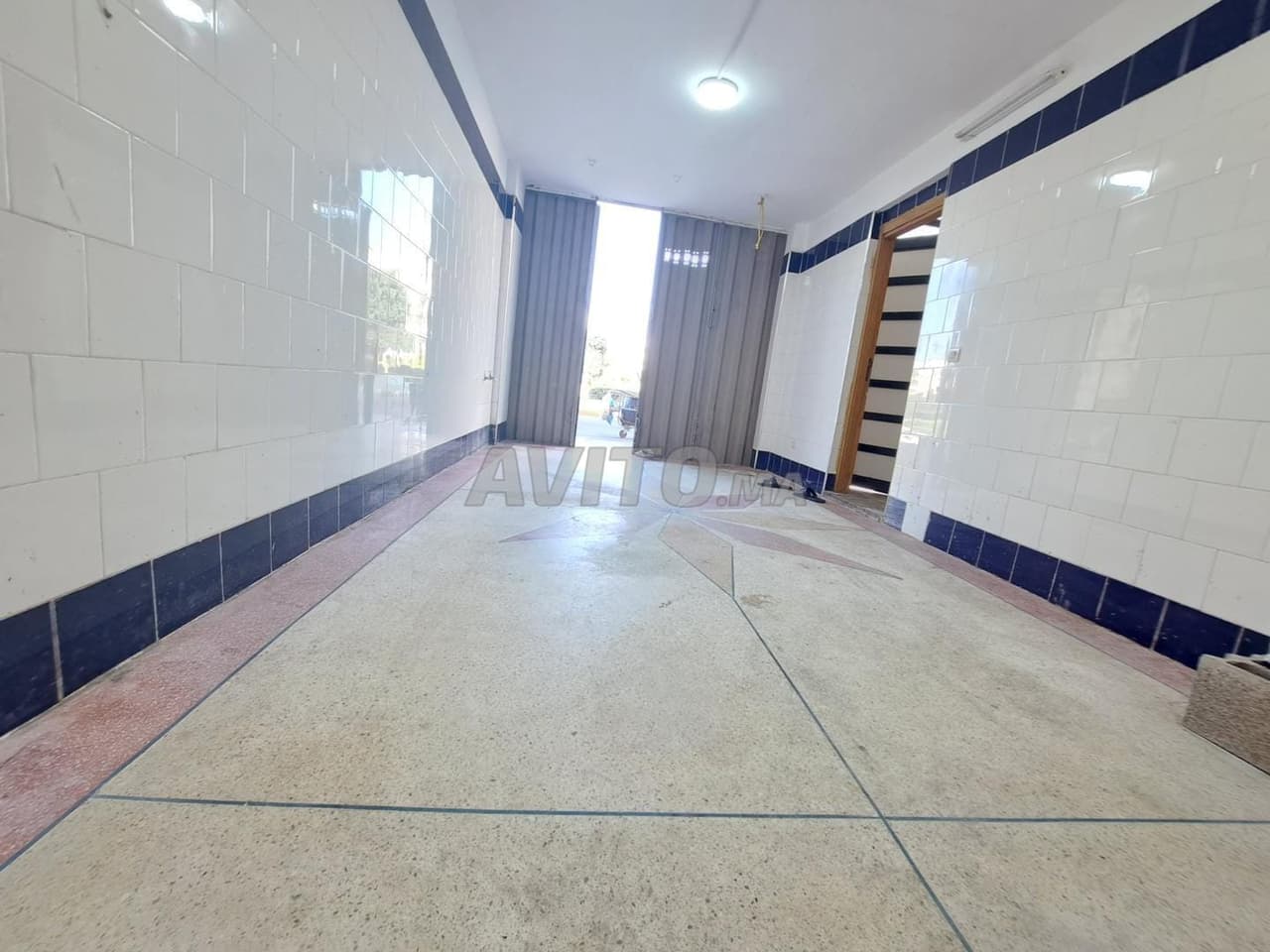 Winkel onder beheer, 28 m², Annassr naast Hay Chrifa