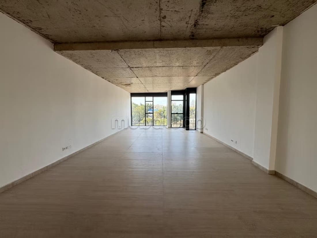 Büro 171 m² neu möbliert zu vermieten Anfa